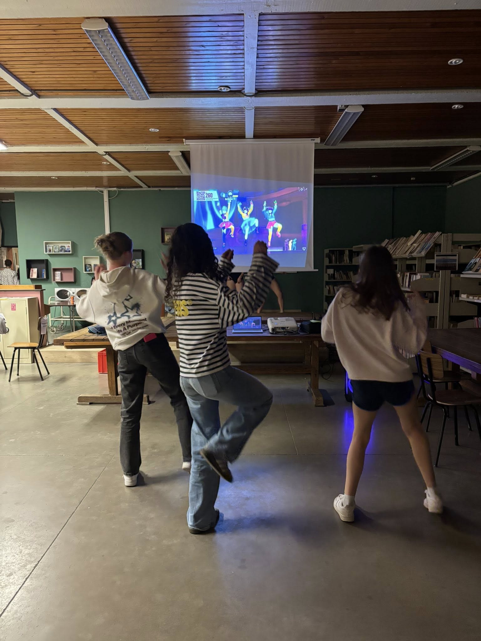 671124289_1627211119413797_2029784865903358278_n