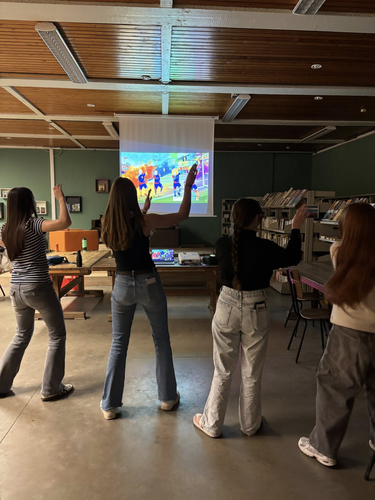 673876953_1627210992747143_240785649024402869_n